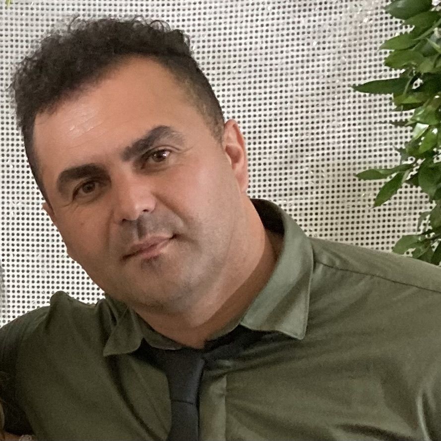 فرهاد سلطانمرادی